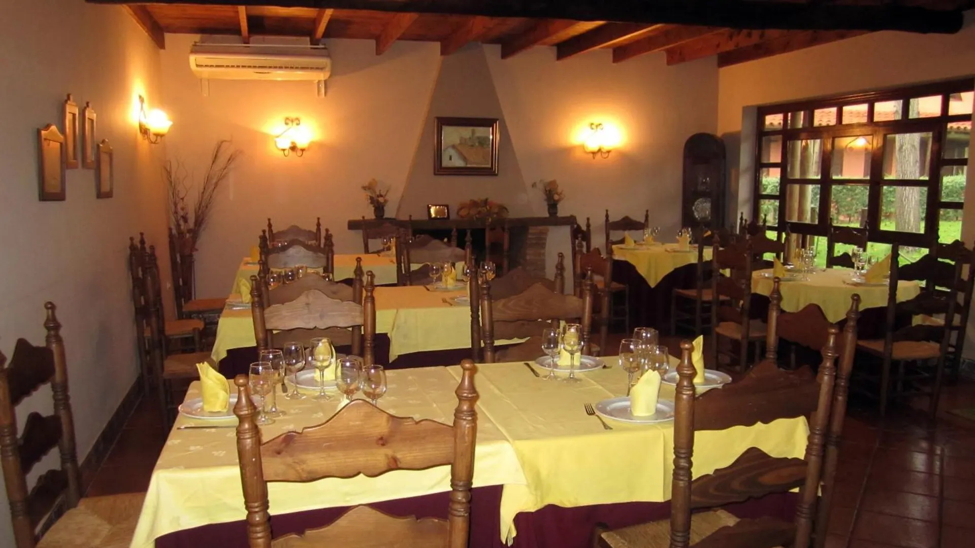 Posada El Camino Almonaster la Real Guest house